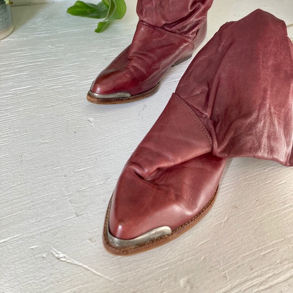 Vintage Zodiac cowboy boots - Picture 5 of 13